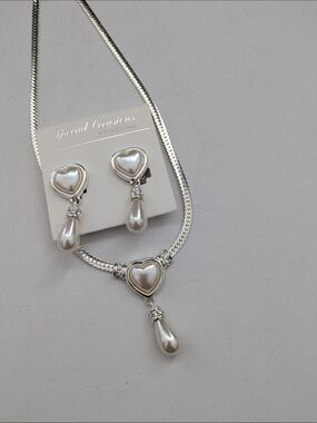 Vintage Vendome Silver Plated Pearl Heart Necklace & Earring Set
